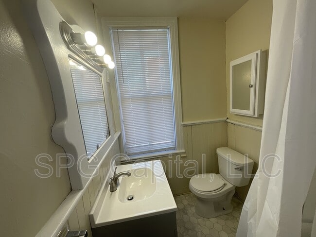 Photo - 150 S Pine St