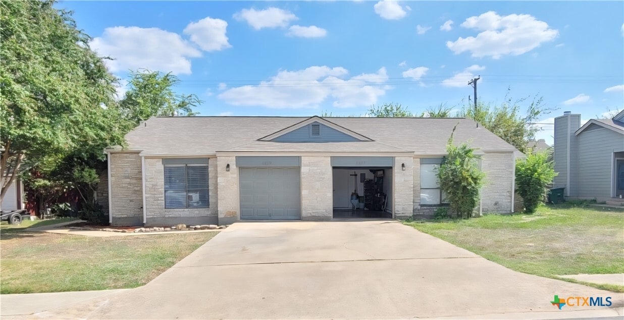 Photo - 1419 Hyridge Cir