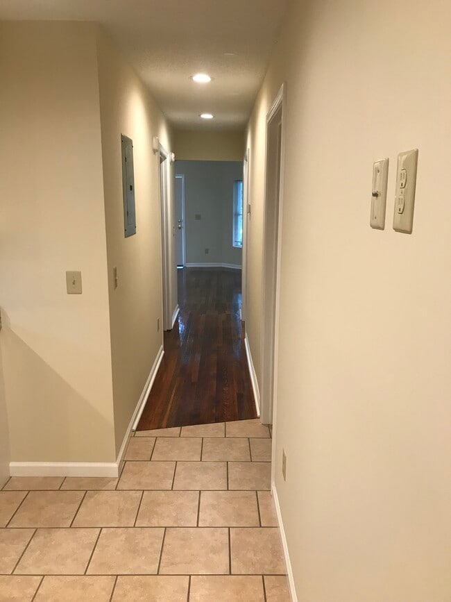 Photo - 201 W Locust St Unit 201 West Locust Street