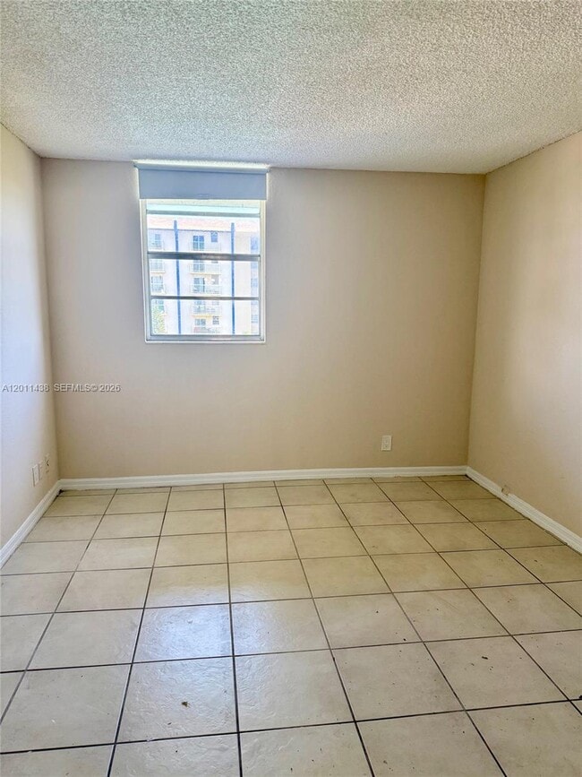 Photo - 801 NW 47th Ave Unit 619W