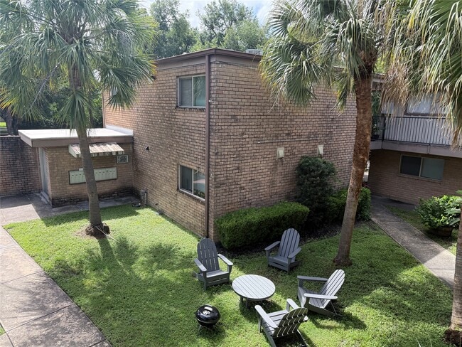 Photo - 1530 Heights Blvd Unit 19