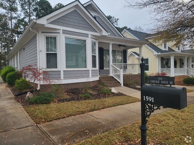 Building Photo - Harbor Club, Carriage Ridge - 3bd/2.5ba Rental