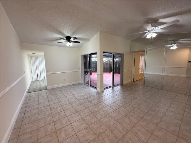 Photo - 14925 SW 48th Terrace