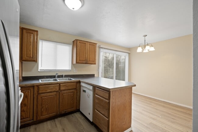 Photo - 3661 S 6830 W