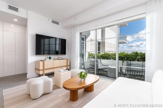 Photo - 155 E Boca Raton Rd Unit 1008