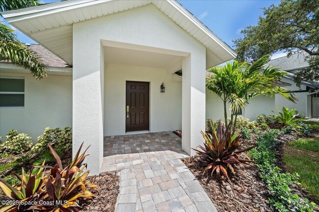 Photo - 2060 Newfound Harbor Dr