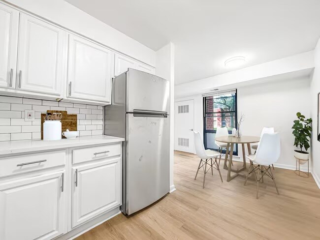 Photo - 1405 Veterans Hwy Unidad V2