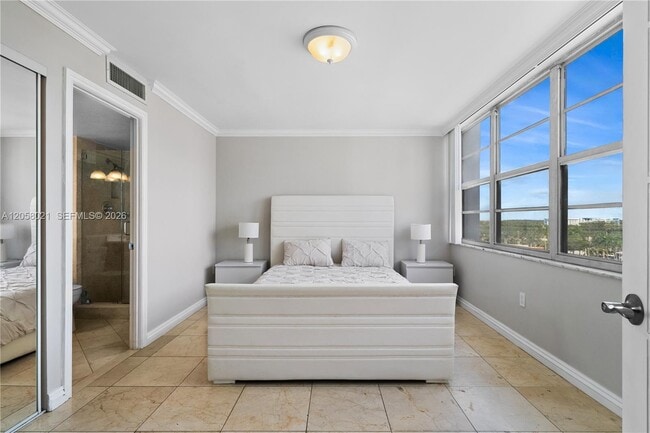 Photo - 18011 Biscayne Blvd Unit # 902