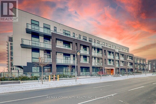 Photo - 1709 Bur Oak Ave Unité 206