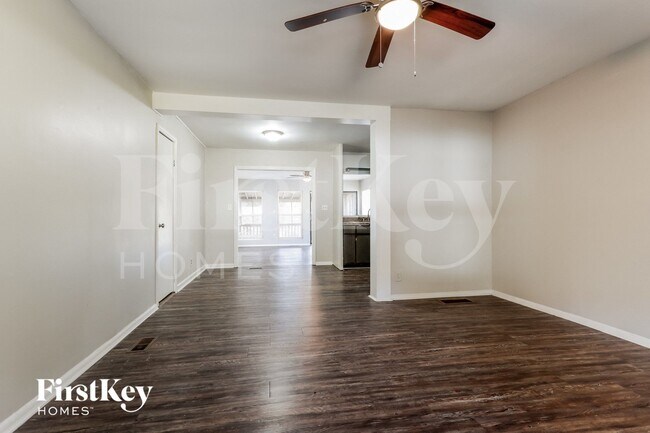 Photo - 3085 Piper Dr