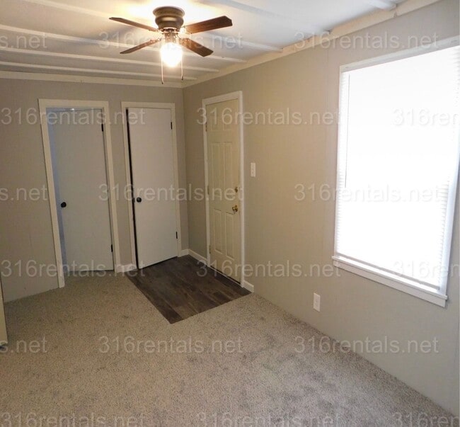 Photo - Two bed one bath duplex for rent NOW!