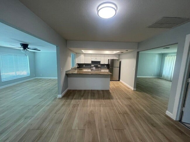 Photo - 11737 Inverness Cir