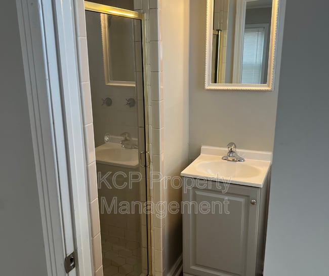 Building Photo - 3406 Gary St