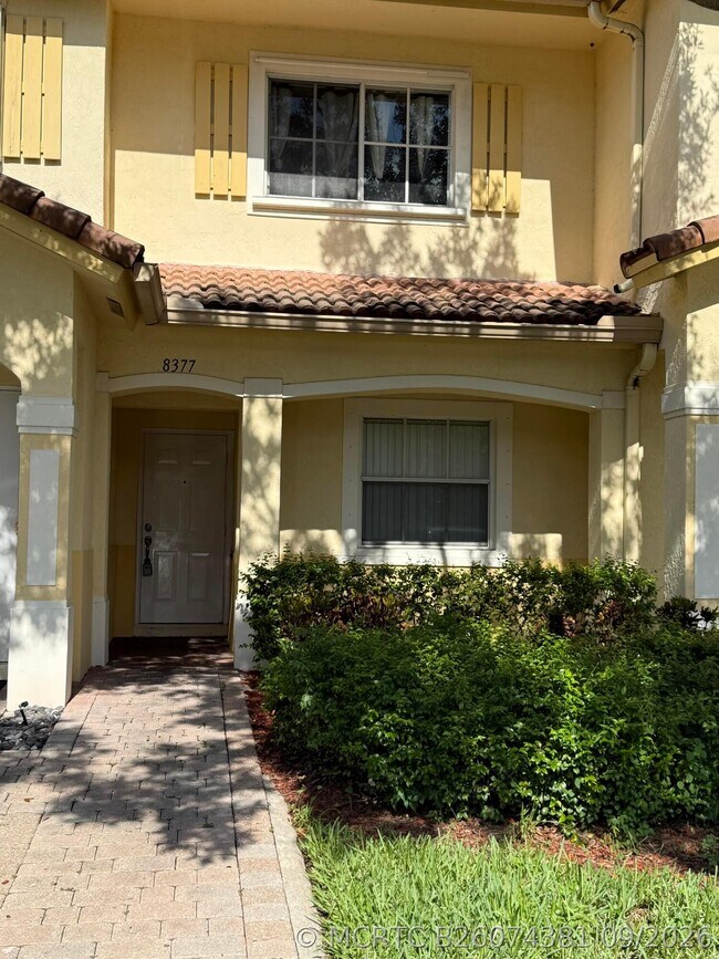 Building Photo - 8377 SW 26 th St Unit 104