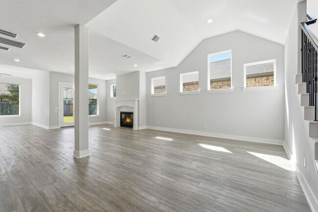 Photo - 15822 Pilot Knob Dr