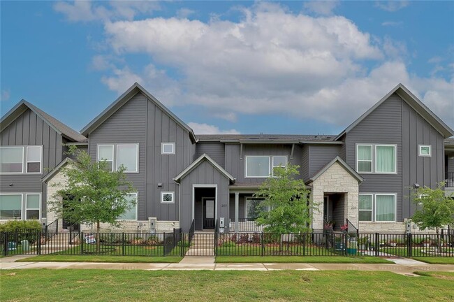 Building Photo - 207 Flowers Ave