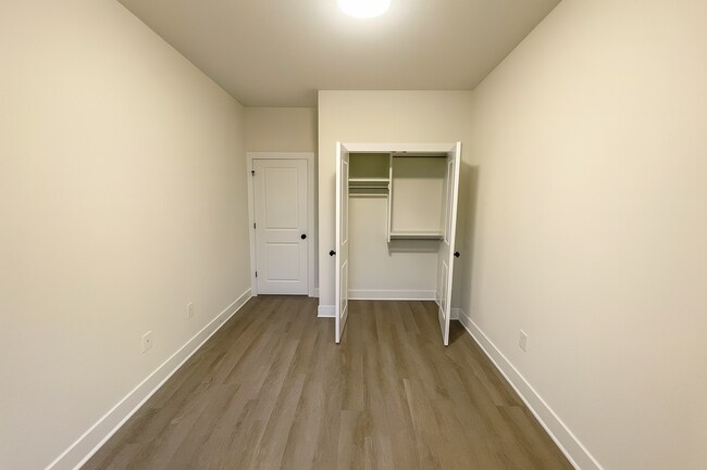 Photo - 11643/45 Harry Ct Unit 11643 Harry Ct