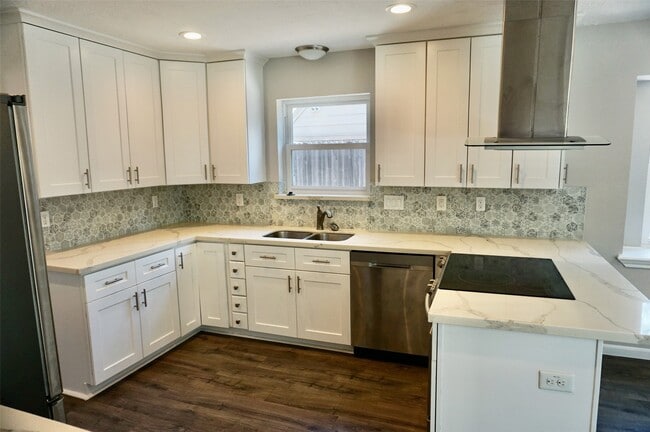 Photo - 1707 Valley Vista Dr