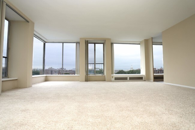 Photo - 1001 @ Waterfront