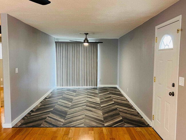 Photo - 6127 N Regal St