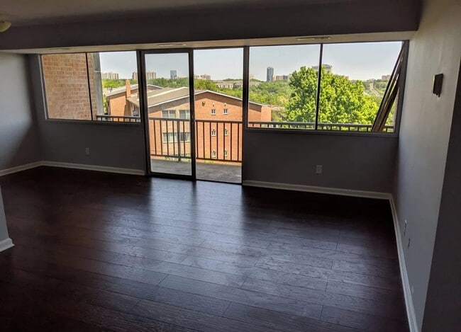 Photo - 431 N Armistead St Unidad 402