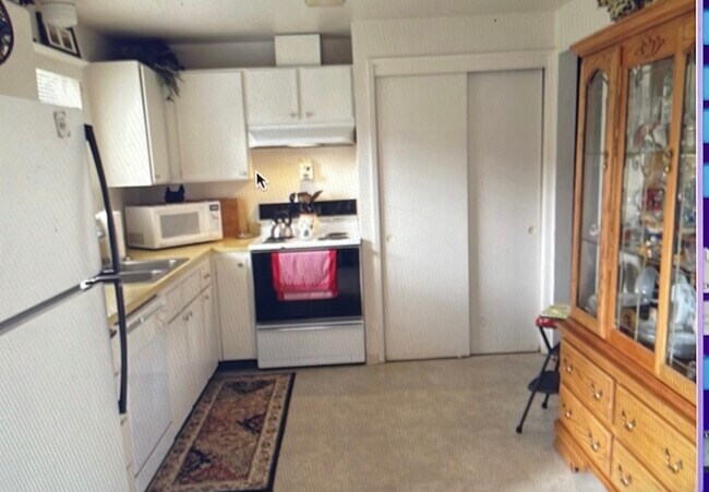 Photo - 1020 34th Ave NW Unit 1020