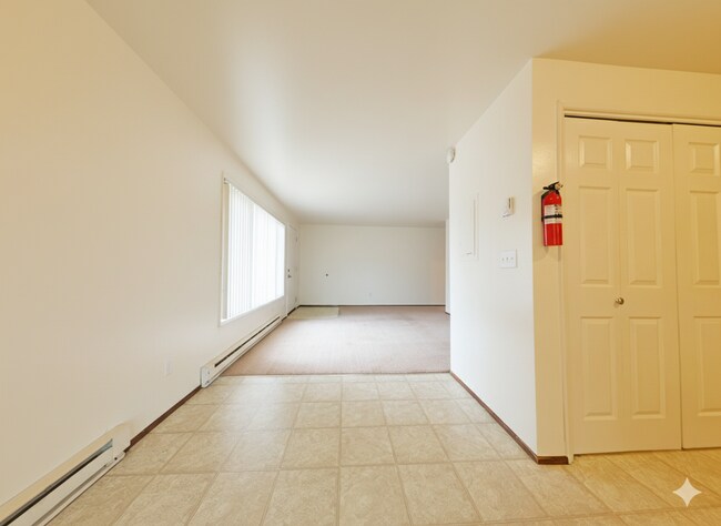 Photo - 2 Bedroom Apartment ~ Close to 9th Street ... Unit 957 NW Oak