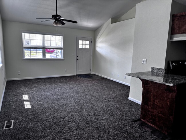 Photo - 815 Greenwood Dr