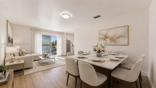Building Photo - 1670 W 42nd St Unit 1672