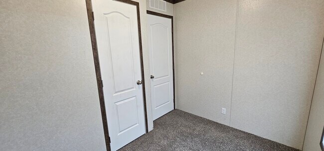 Photo - 248 Magnolia Pl