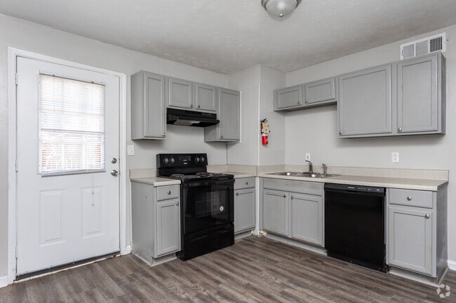 1BR, 1BA - 700SF - Kitchen - Maple Ridge Apartments