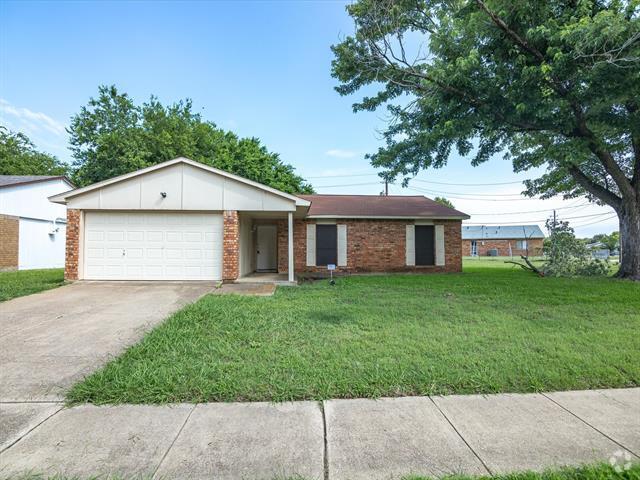 Building Photo - 10217 Ironwood Ln Rental