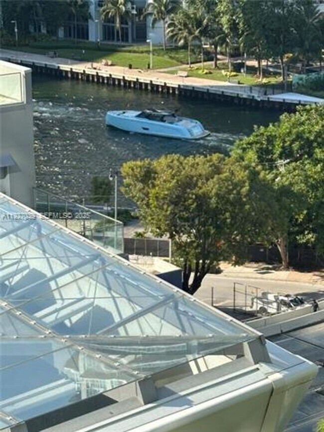 Photo - 68 SE 6th St Unit 68 SE 6th St  1008