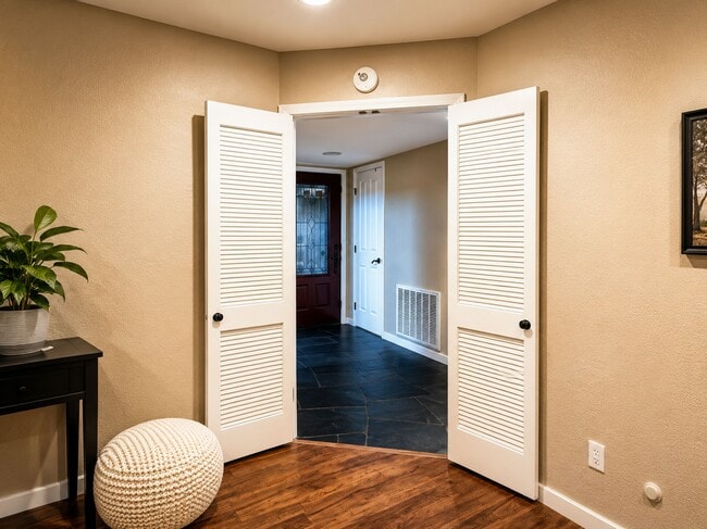 Photo - 820 Blue Bell Ct