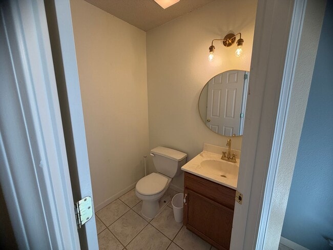 Photo - 102 Valley Wy