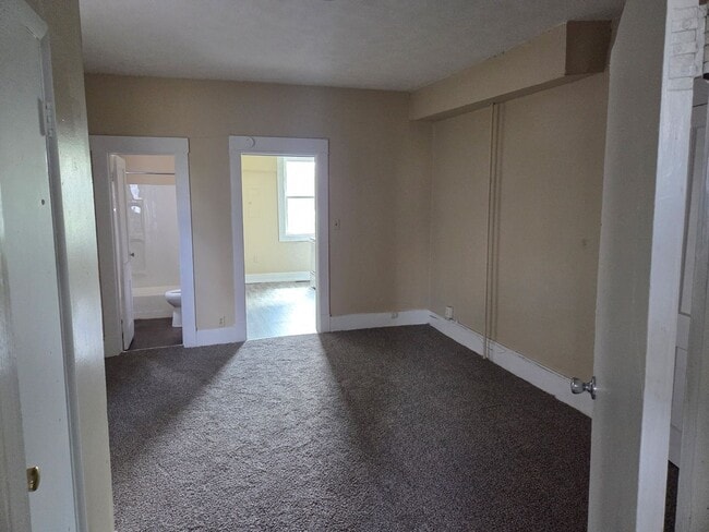 Photo - MGAM-800-802 1/2 N Mulberry St Unit 802