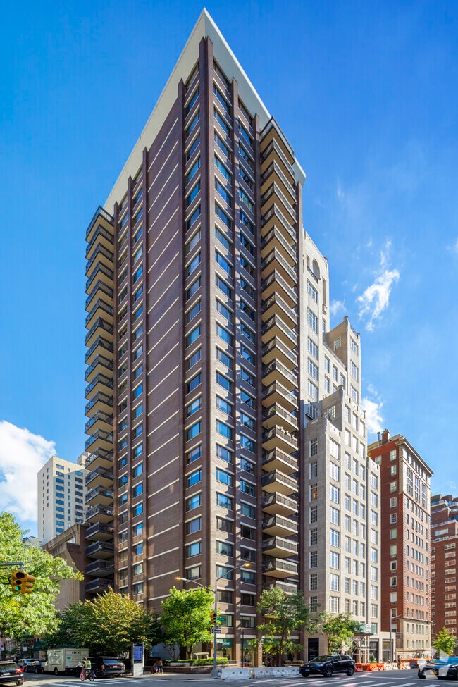 Photo - 48 E 80th St