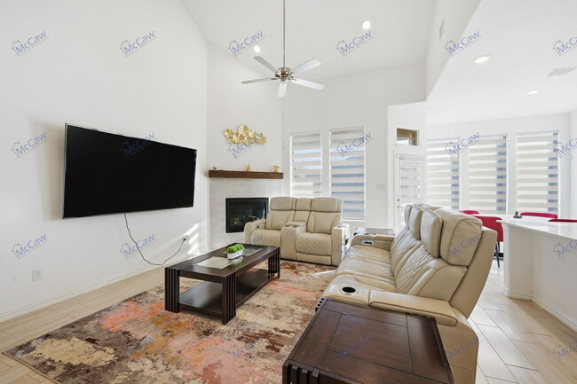 Photo - 2121 Esher Dr