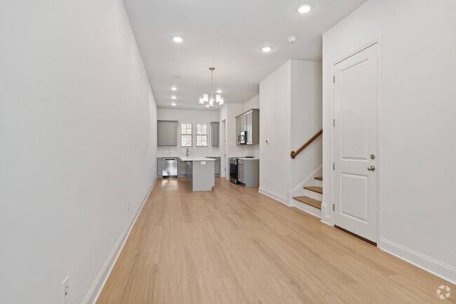 3BR, 3.5BA - 1715SF - Living Room