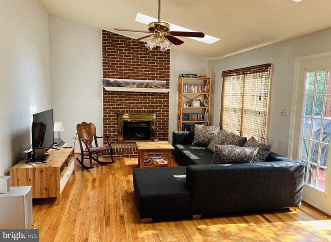 Photo - 13312 Glen Taylor Ln