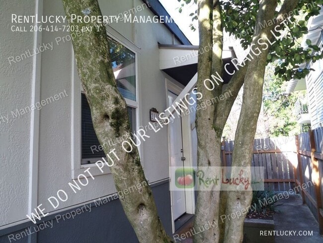 Photo - 2116 NE 85th St