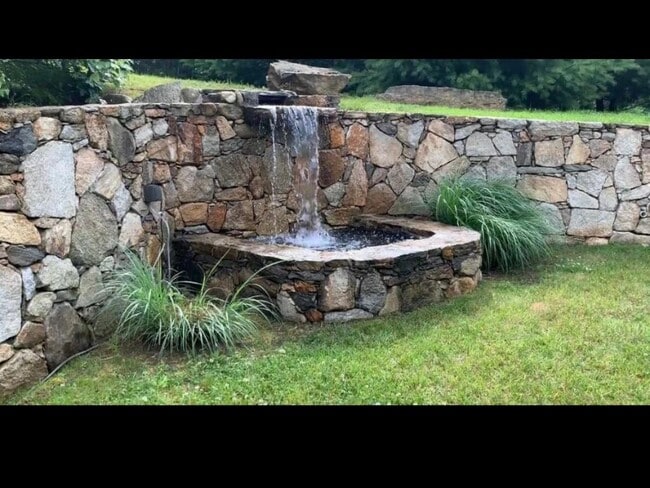 Photo - 11 Old Greenville Rd