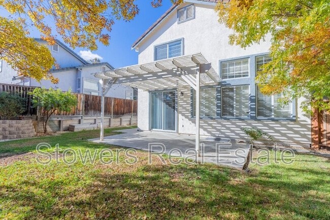 Photo - 5346 Fairside Way