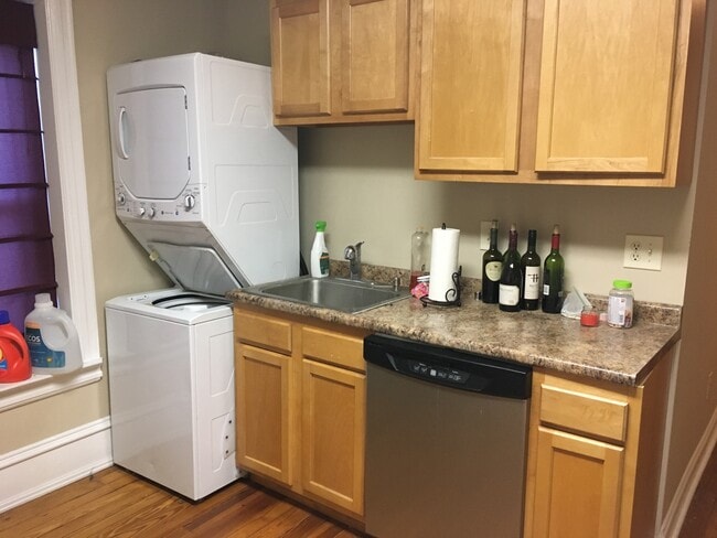 Photo - 813 Greenwood Ave Unit 2nd Floor