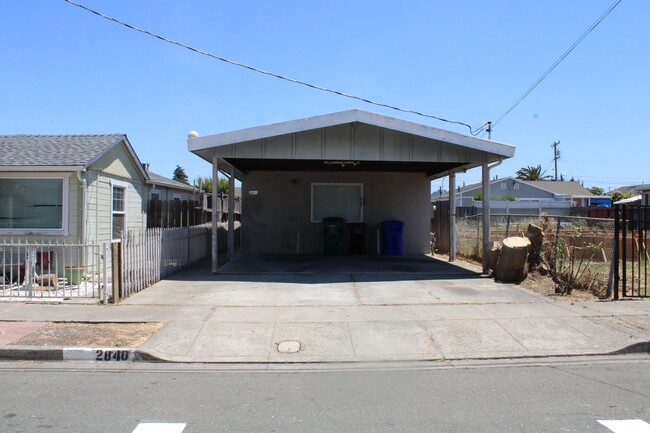 Three Bedroom, One Bathroom House in San P... - Three Bedroom, One Bathroom House in San P...
