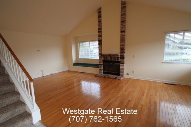 Photo - 1439 Morning Glory Dr