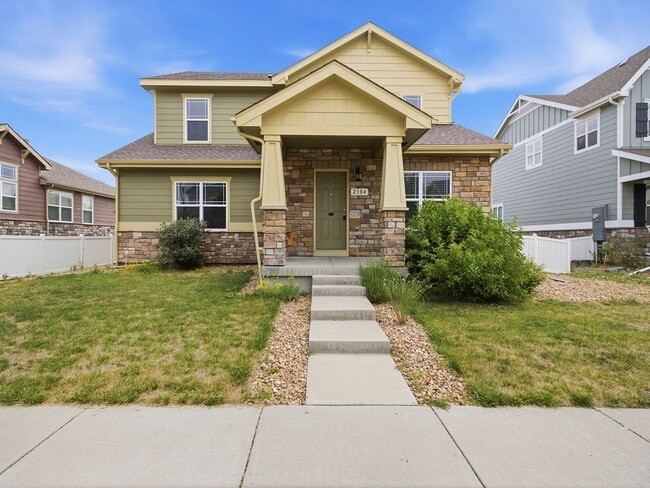 Building Photo - 2304 Winding Dr