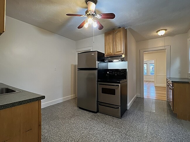 Photo - 6 Oxford Ave