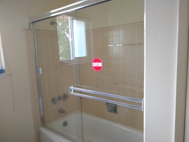 Photo - 1300 Montecito Ave