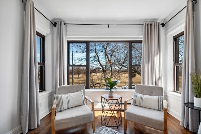 Photo - 5426 N Western Ave Unit 2